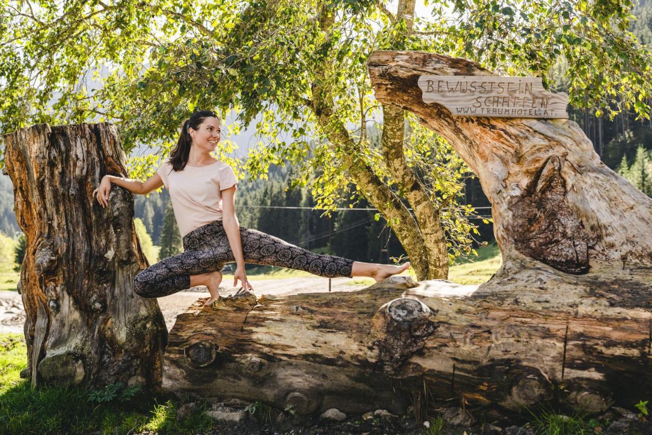 Traumhotel Alpina Superior --Yoga Und Ayurvedahotel (Adults Only) 盖洛斯 外观 照片