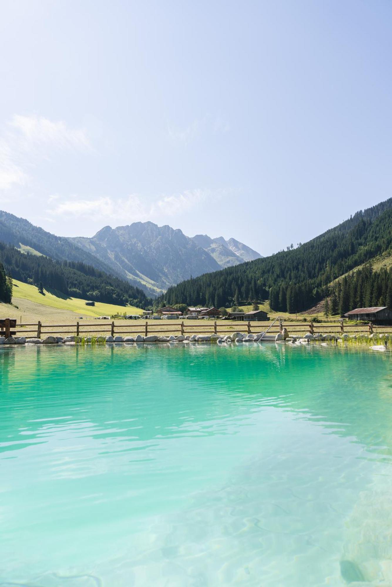 Traumhotel Alpina Superior --Yoga Und Ayurvedahotel (Adults Only) 盖洛斯 外观 照片